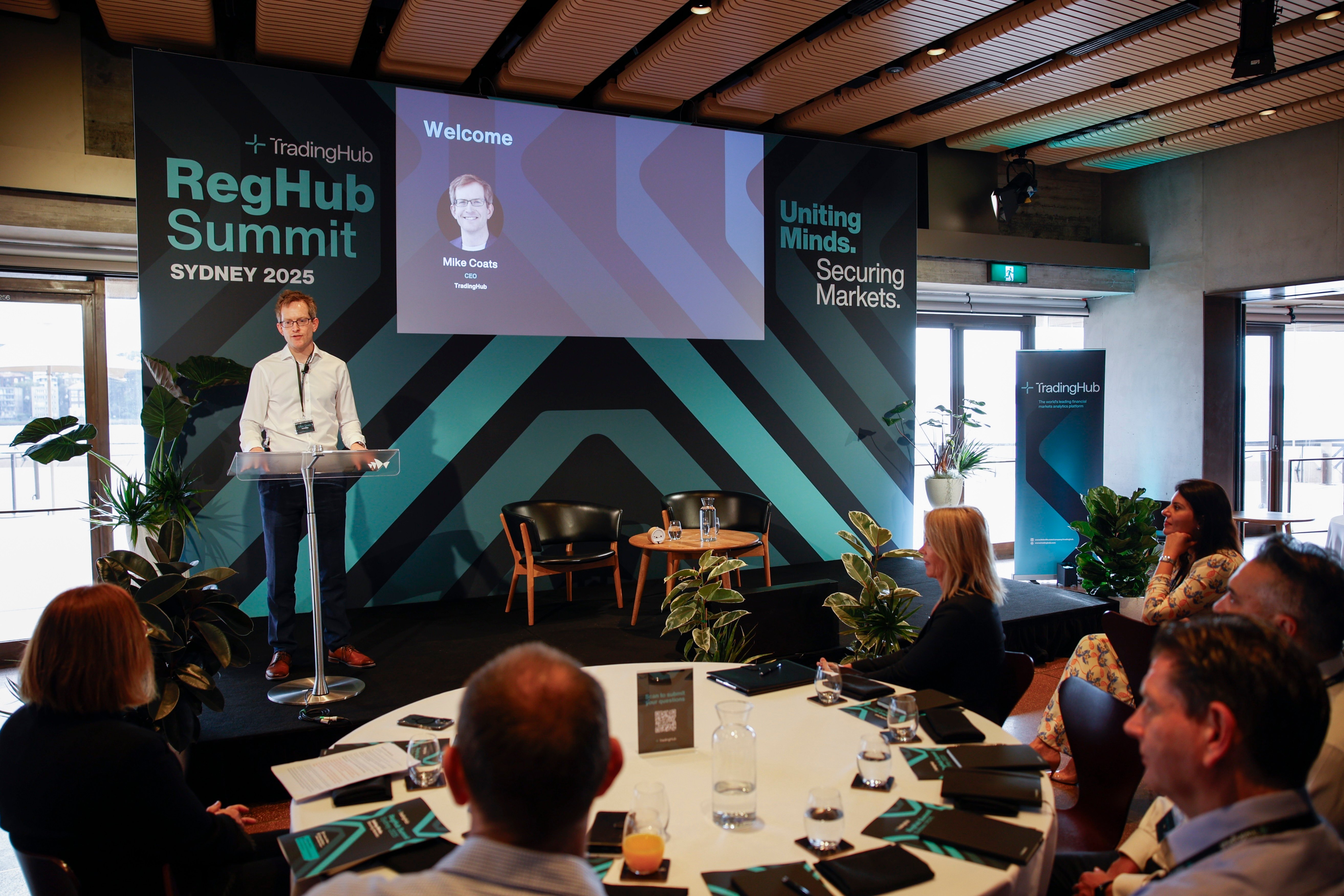 Trading Hub 21.5.25 - 056