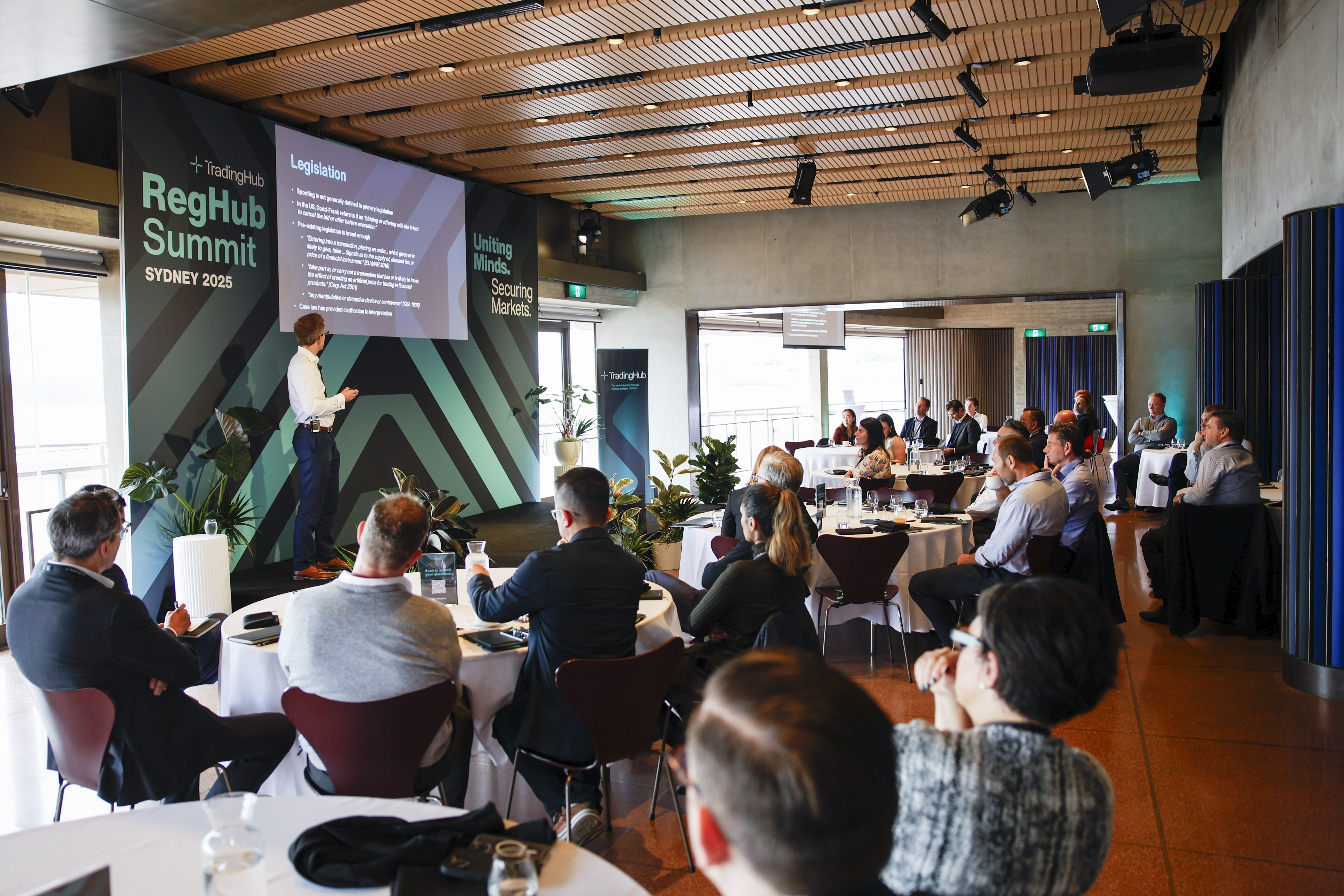 Trading Hub 21.5.25 - 156